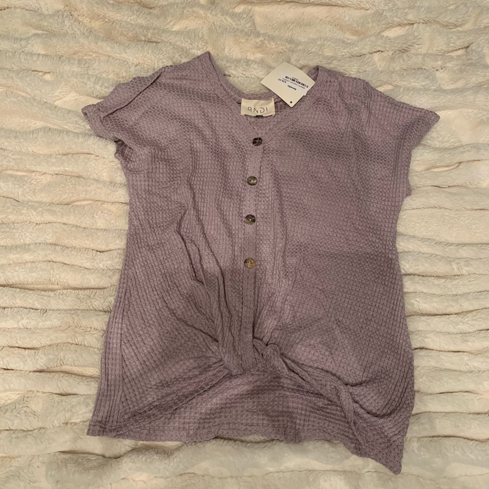 bevello boutique BNDI purple tie top